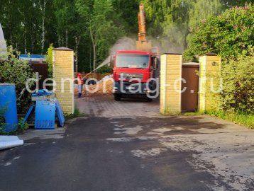Демонтаж кирпичного трёх этажного дома 3060м3