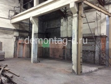 Внутренний демонтаж кирпичных и бетонных перегородок