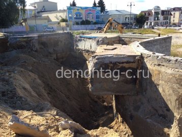 Демонтаж подпорной стены и разработка котлована